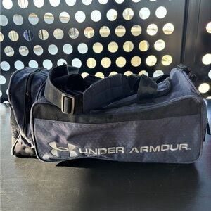 Vintage Under Armour Black Duffel Bag
